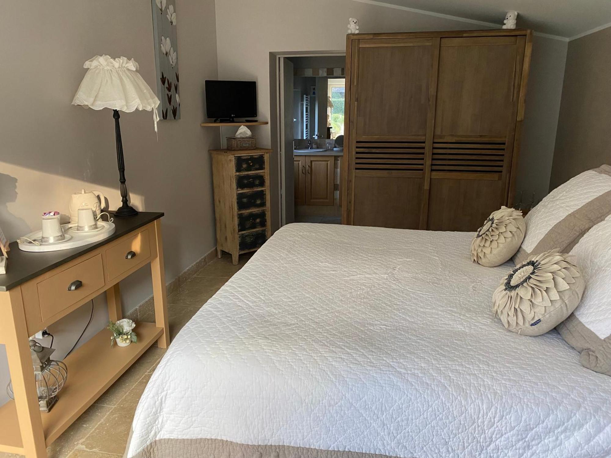Le Refuge Bed & Breakfast Mornas Exterior foto