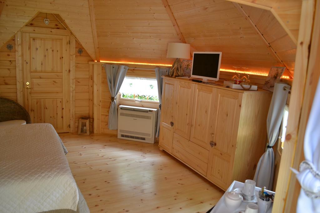 Le Refuge Bed & Breakfast Mornas Cameră foto