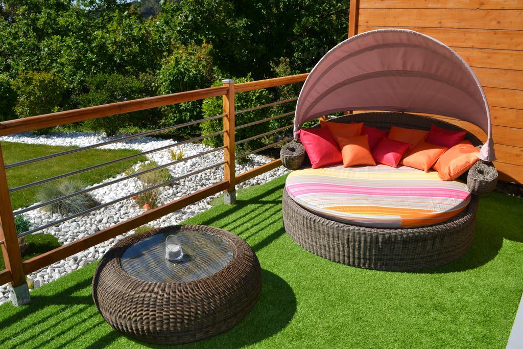Le Refuge Bed & Breakfast Mornas Exterior foto